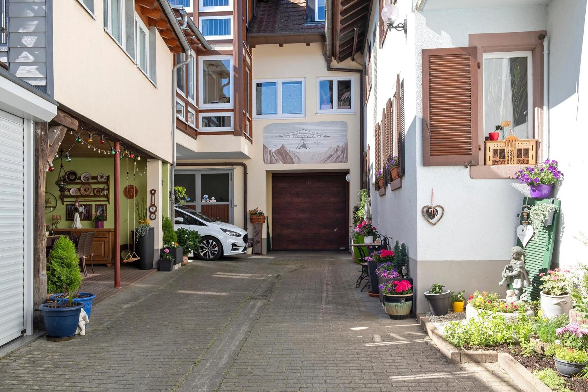 Ferienwohnung Fliegerhorst Endingen am Kaiserstuhl Eksteriør billede