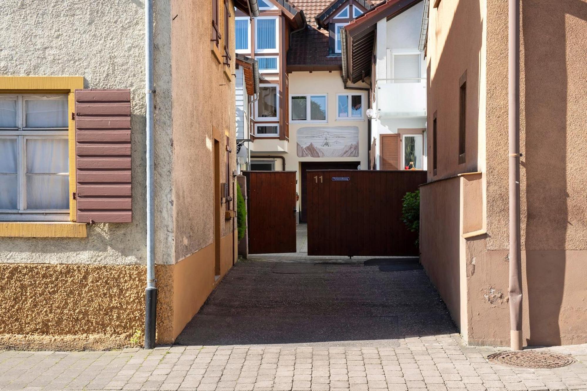 Ferienwohnung Fliegerhorst Endingen am Kaiserstuhl Eksteriør billede